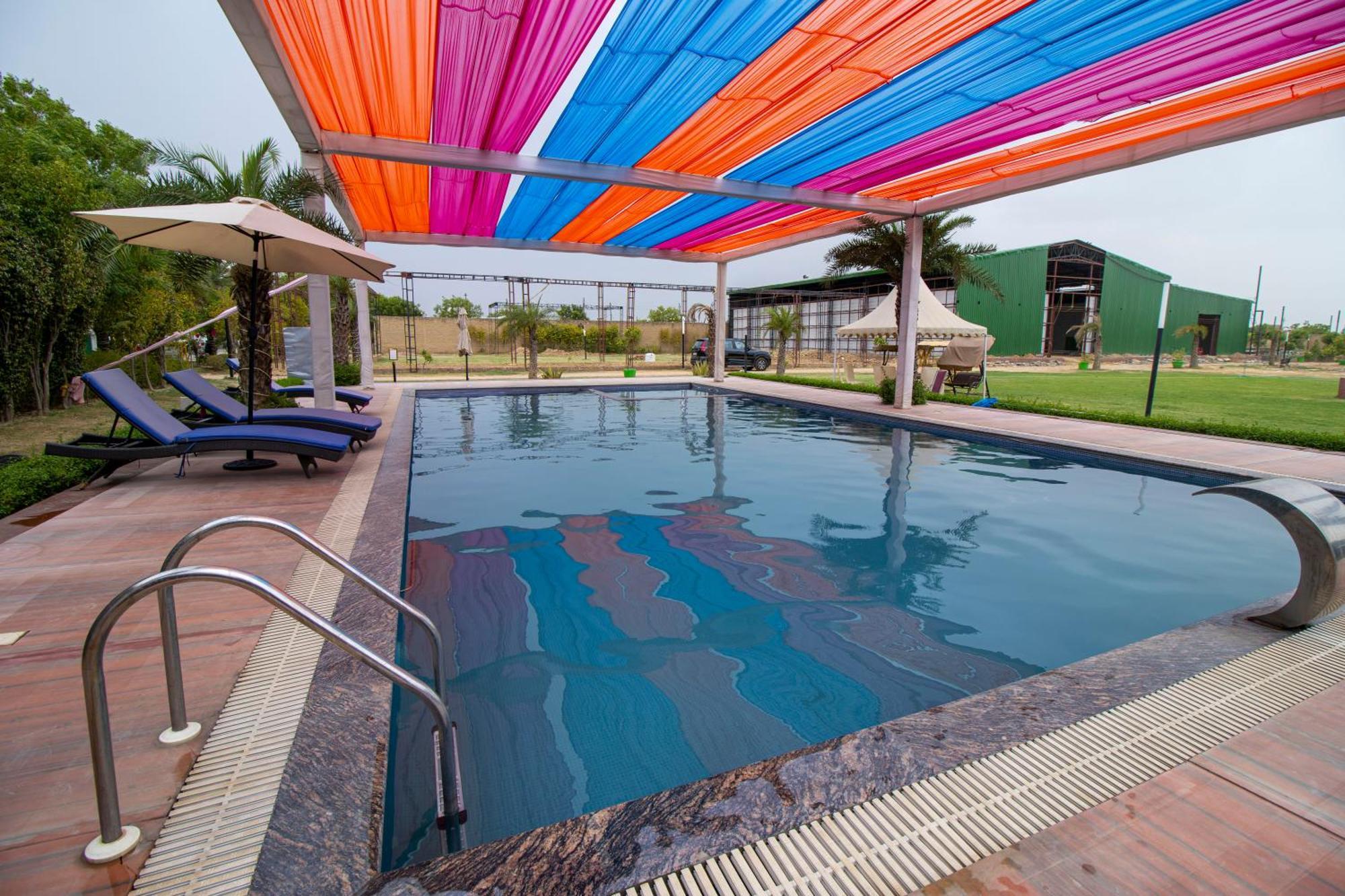 Elegance Resort Vrindavan Exterior photo